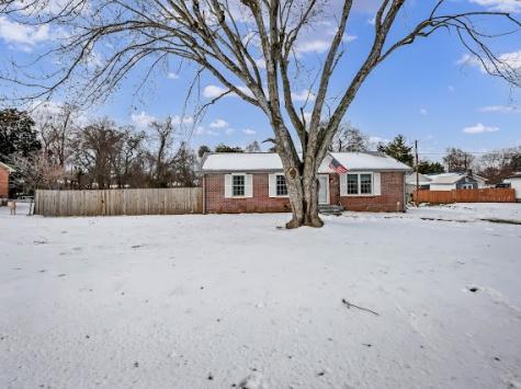 2421 Pendleton Drive Clarksville TN 37042