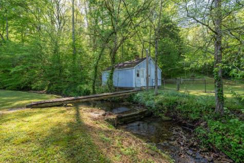 3795 Wayland Springs Road Iron City TN 38463