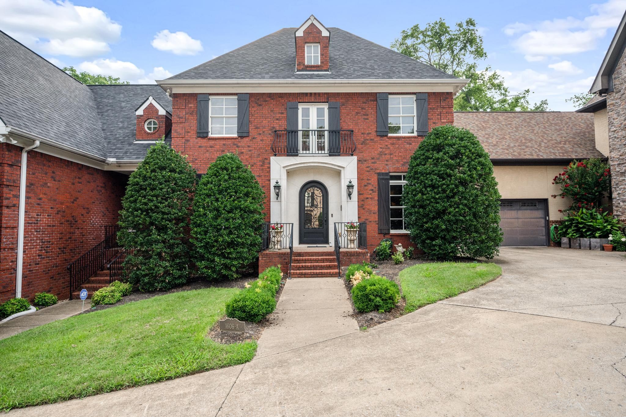 1606a Shackleford Road Nashville TN 37215