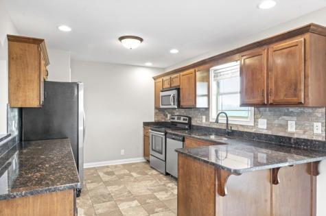 1695 Cabana Drive Clarksville TN 37042