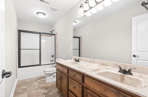 1695 Cabana Drive Clarksville TN 37042
