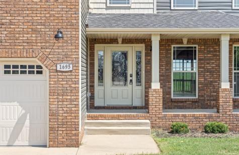 1695 Cabana Drive Clarksville TN 37042