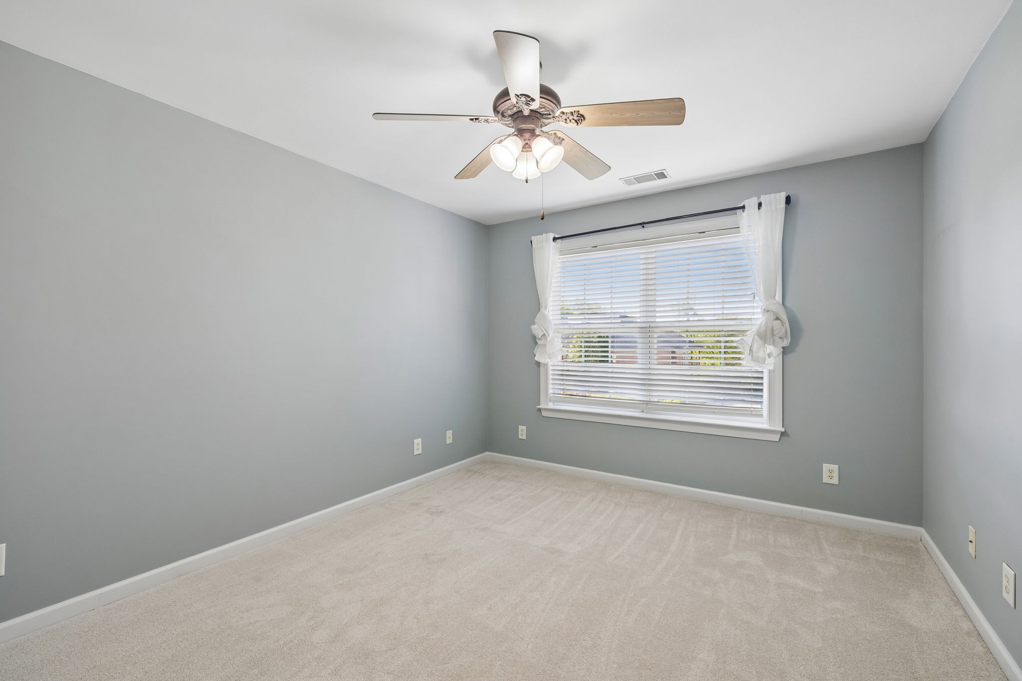 1712 Stoney Hill Lane Spring Hill TN 37174