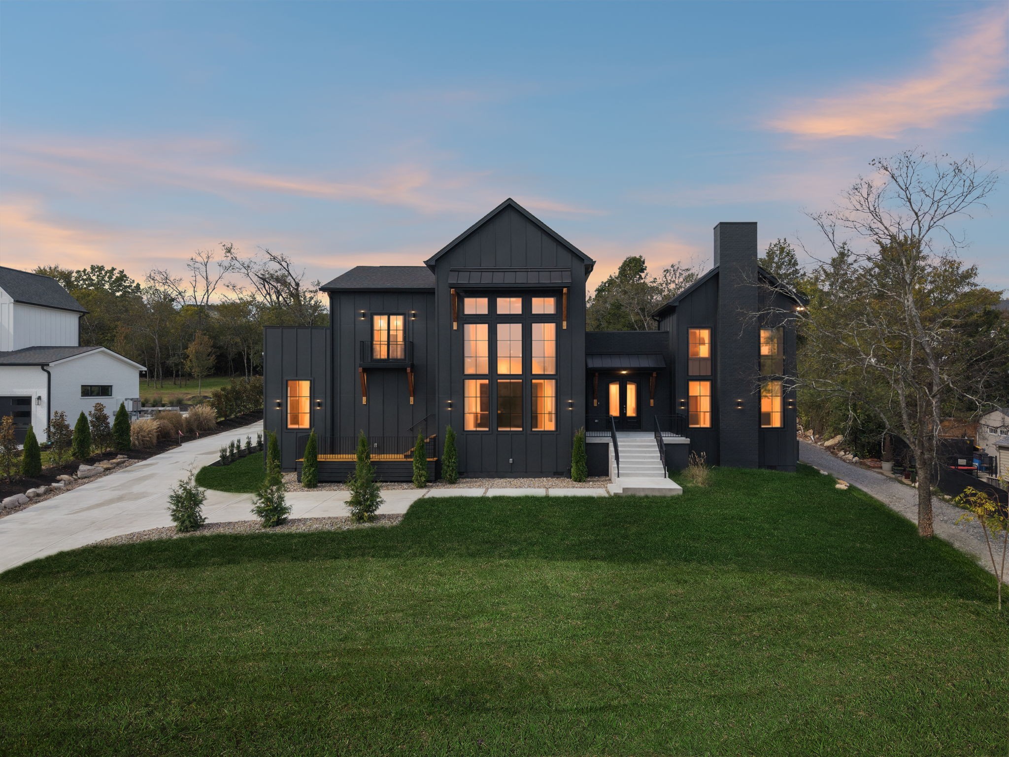 6162 N New Hope Road Hermitage TN 37076