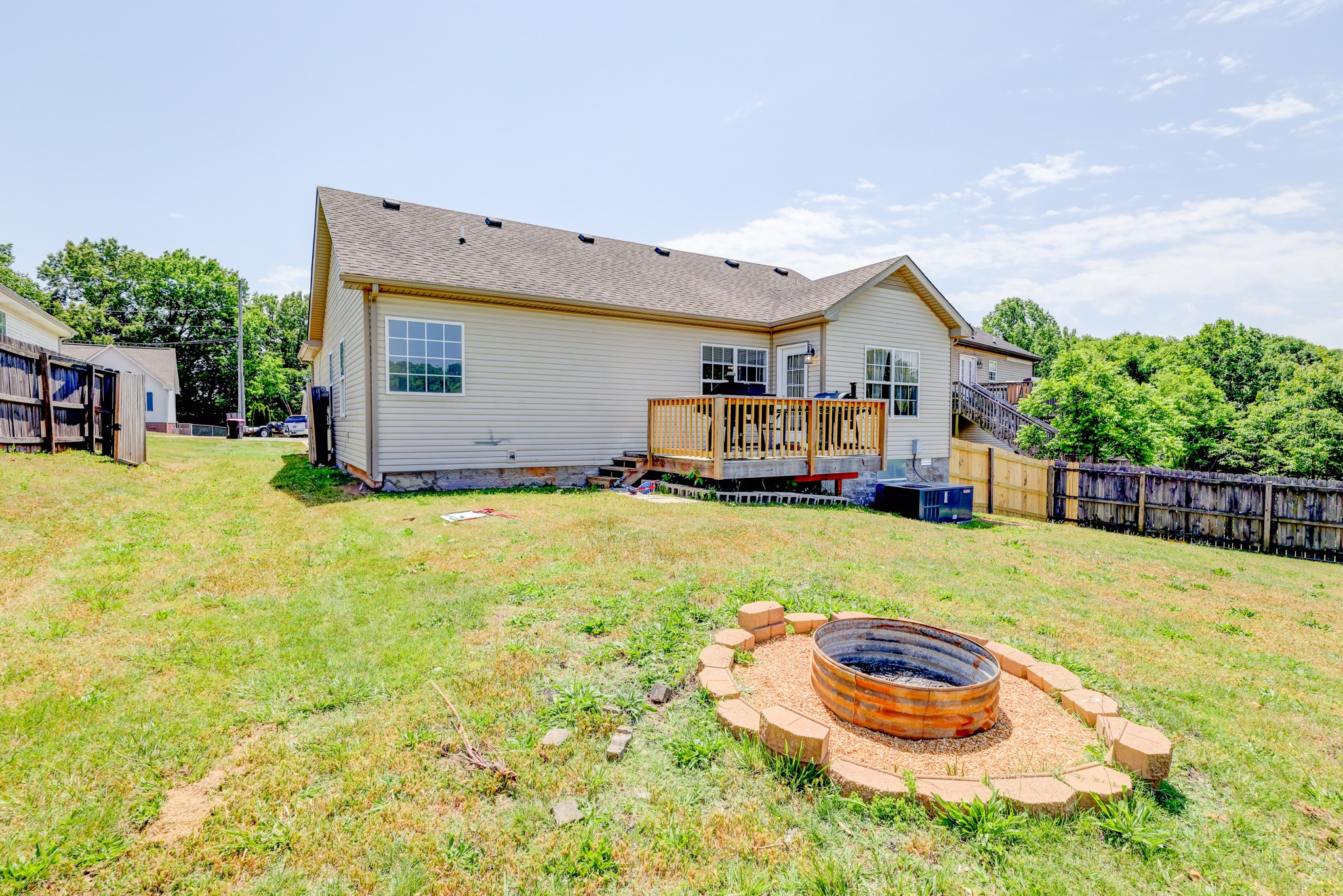 1392 Shady Hill Court Clarksville TN 37042