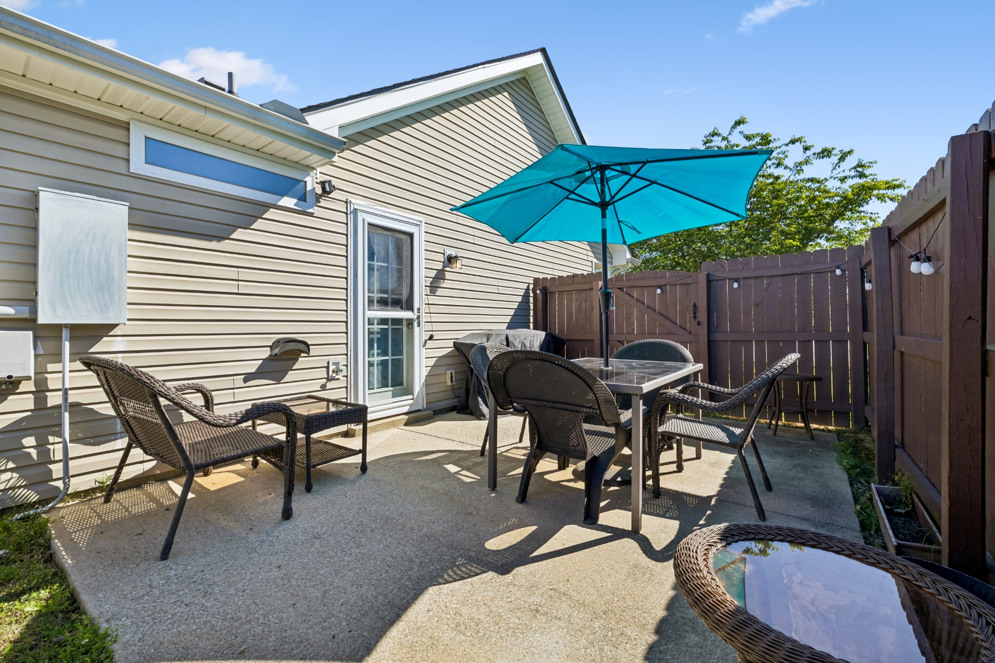 813 Magnolia Boulevard White House TN 37188