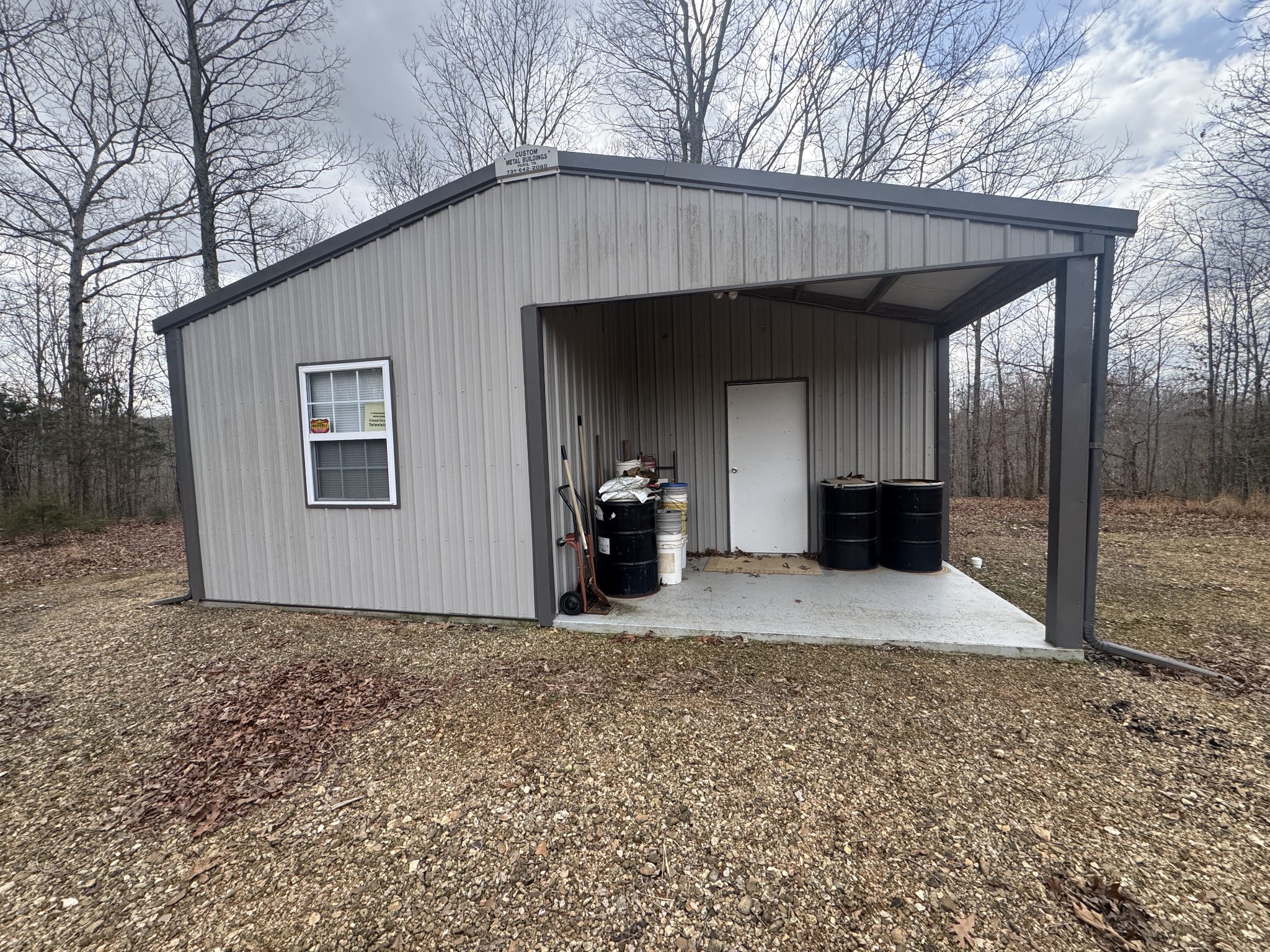 323 Graham Road Cumberland City TN 37050