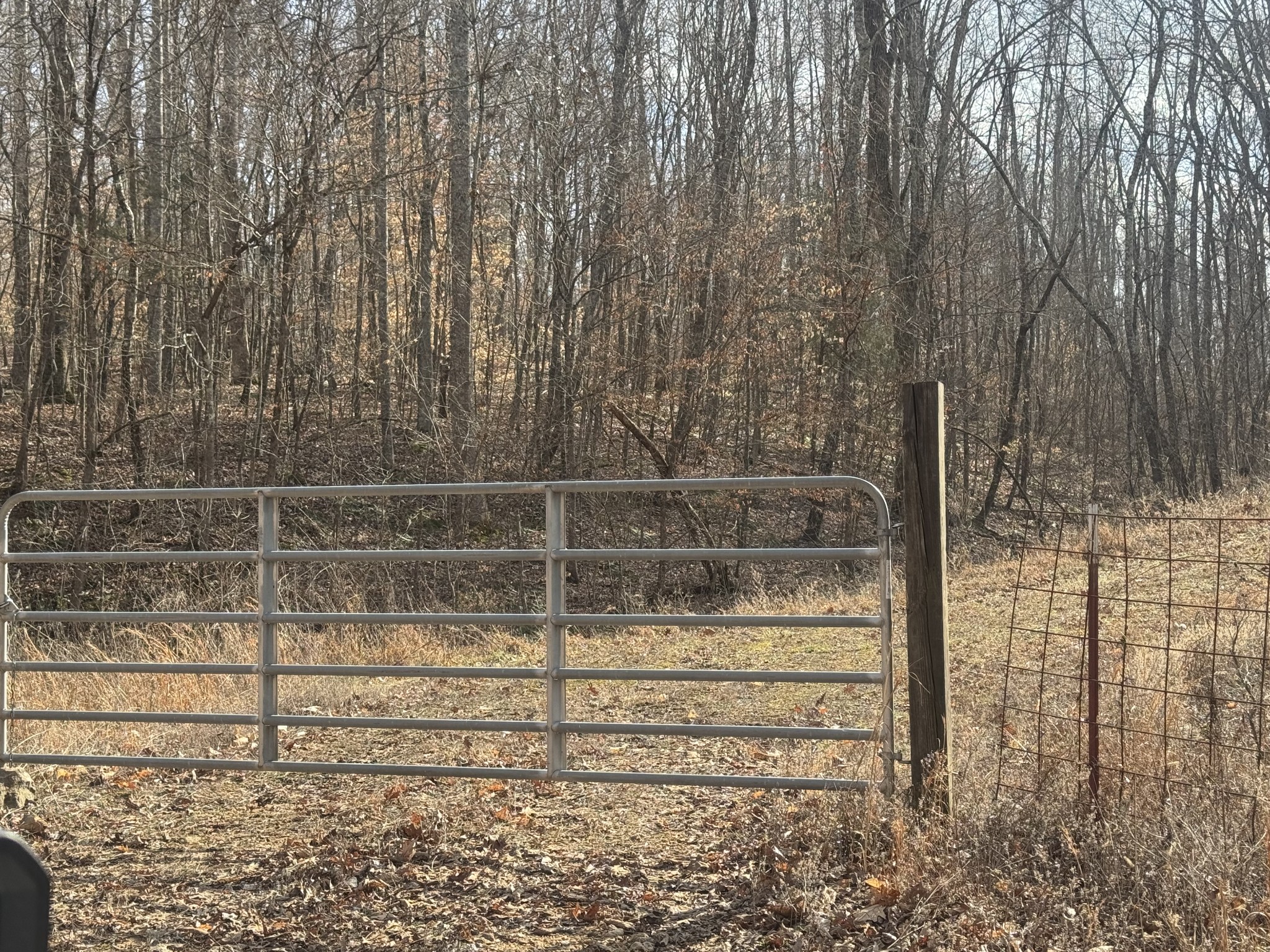 323 Graham Road Cumberland City TN 37050