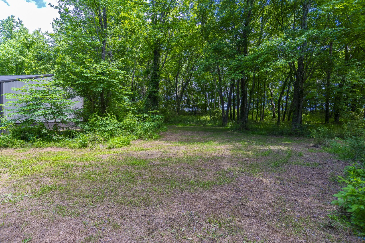 23 Grassy Branch Road Flintville TN 37335