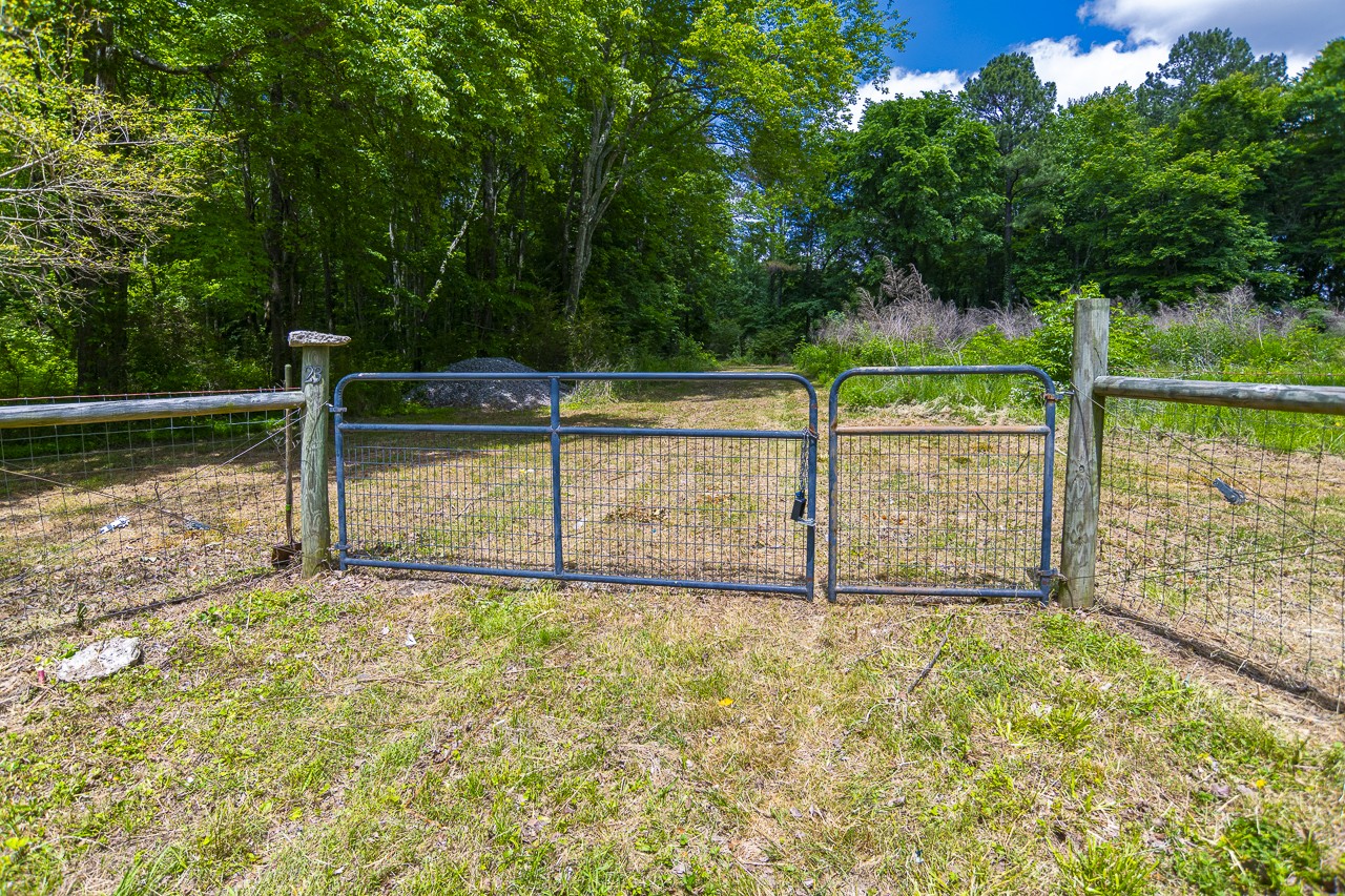 23 Grassy Branch Road Flintville TN 37335