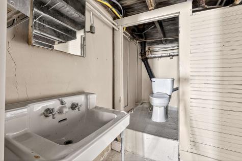 408 NE Atlantic Street Tullahoma TN 37388