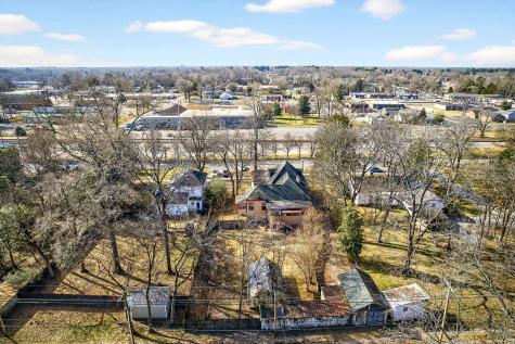 408 NE Atlantic Street Tullahoma TN 37388