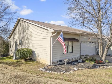 7001 Sawgrass Court Chattanooga TN 37416