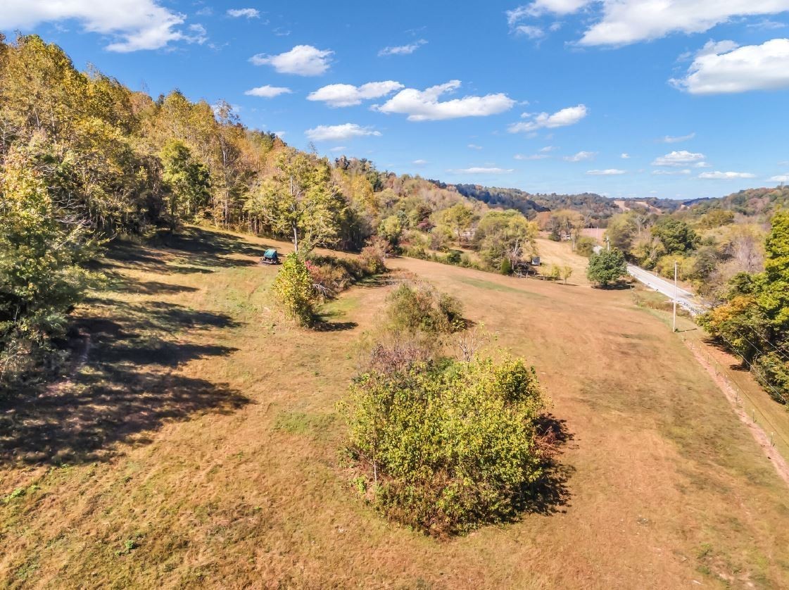 13581 Campbellsville Road Lynnville TN 38472