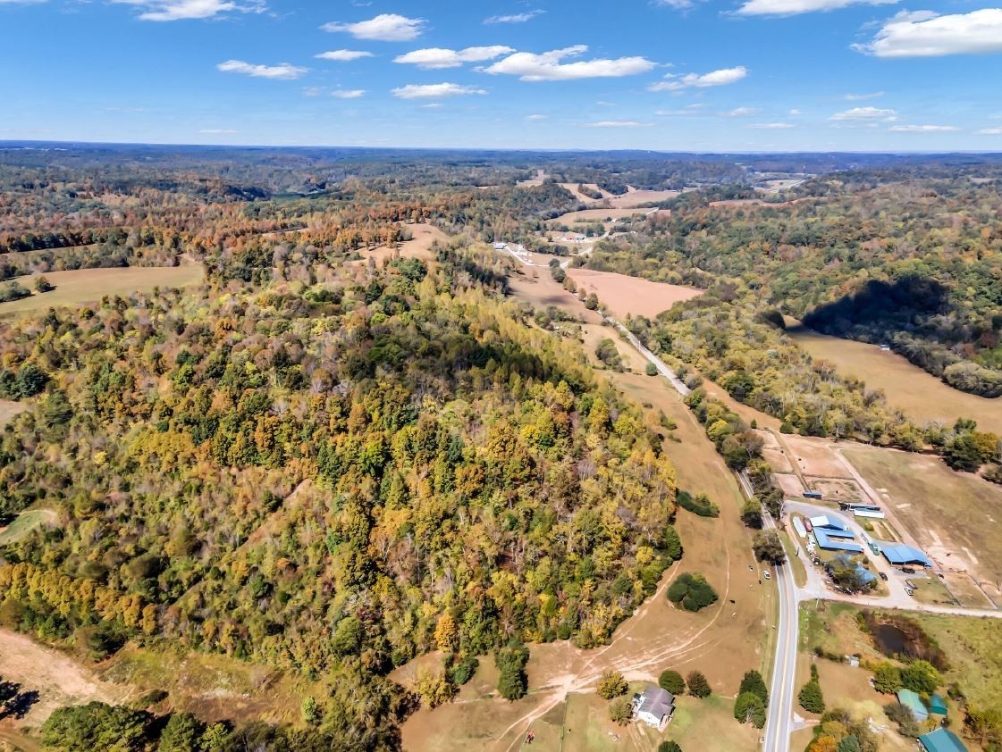13581 Campbellsville Road Lynnville TN 38472