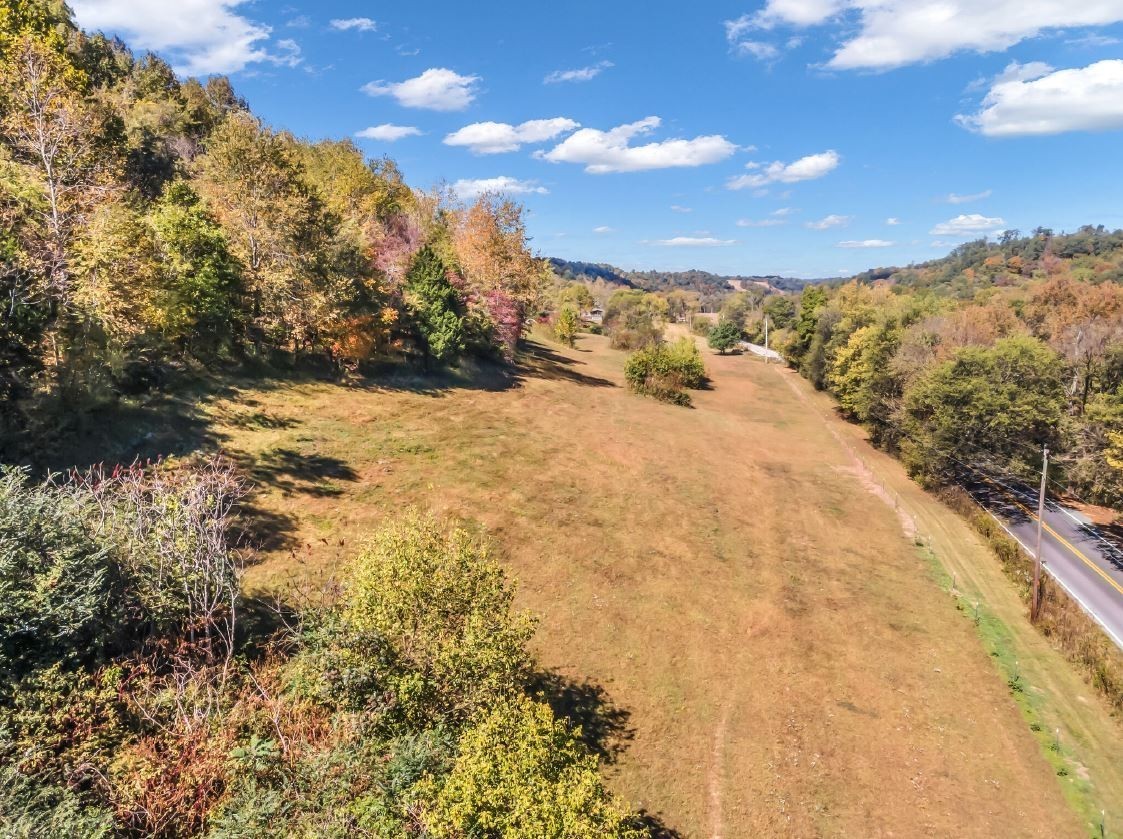 13581 Campbellsville Road Lynnville TN 38472