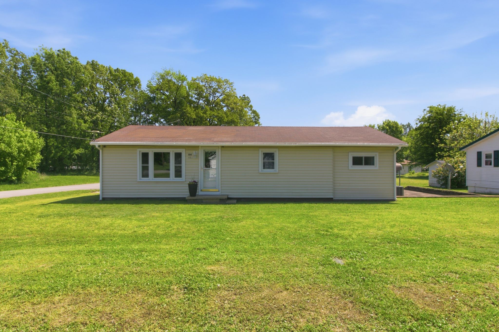154 Winchester Street Mc Kenzie TN 38201