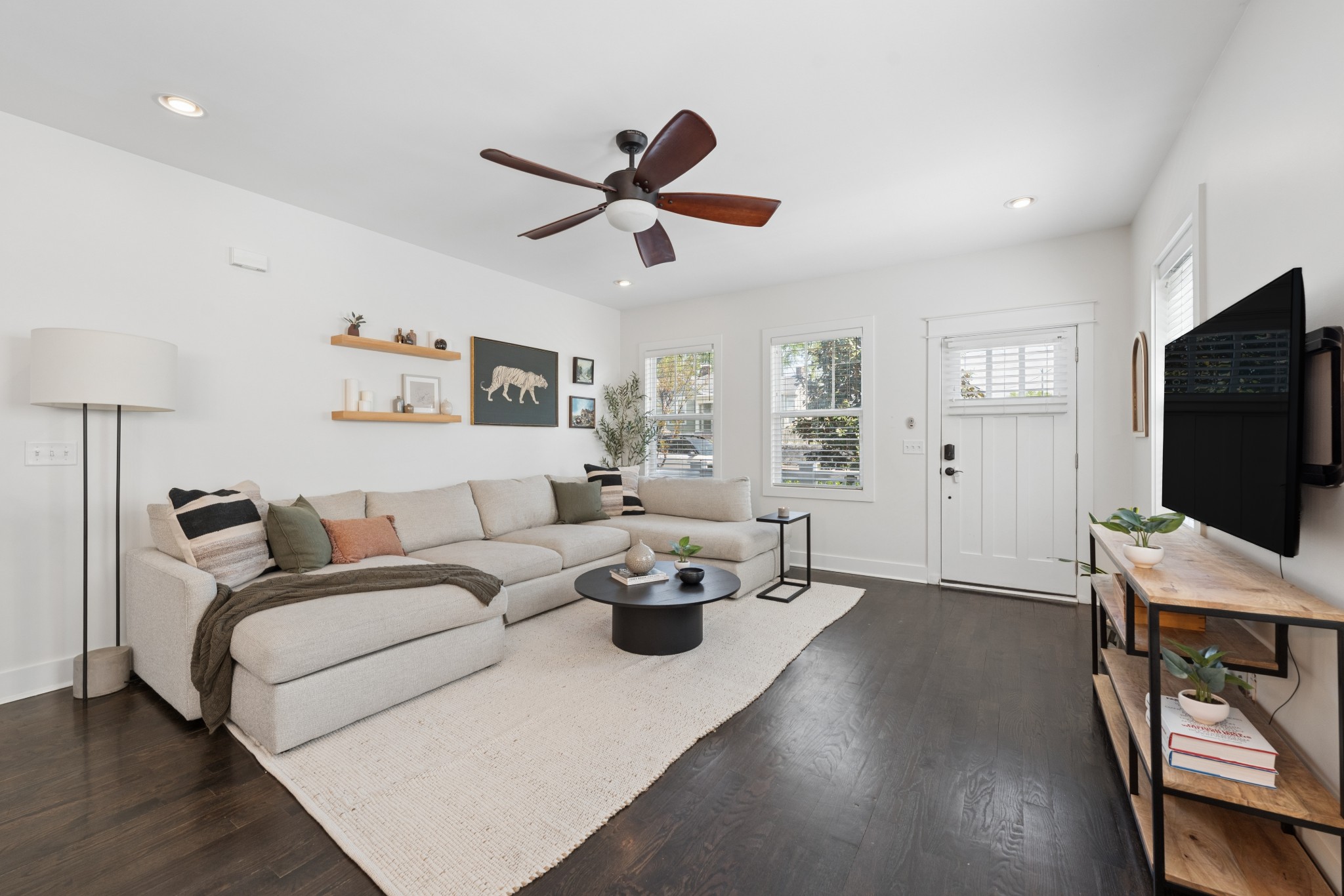 1717A 5th Ave, N Nashville TN 37208
