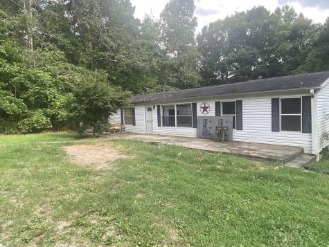 4100 Spring Valley Road Cumberland City TN 37050