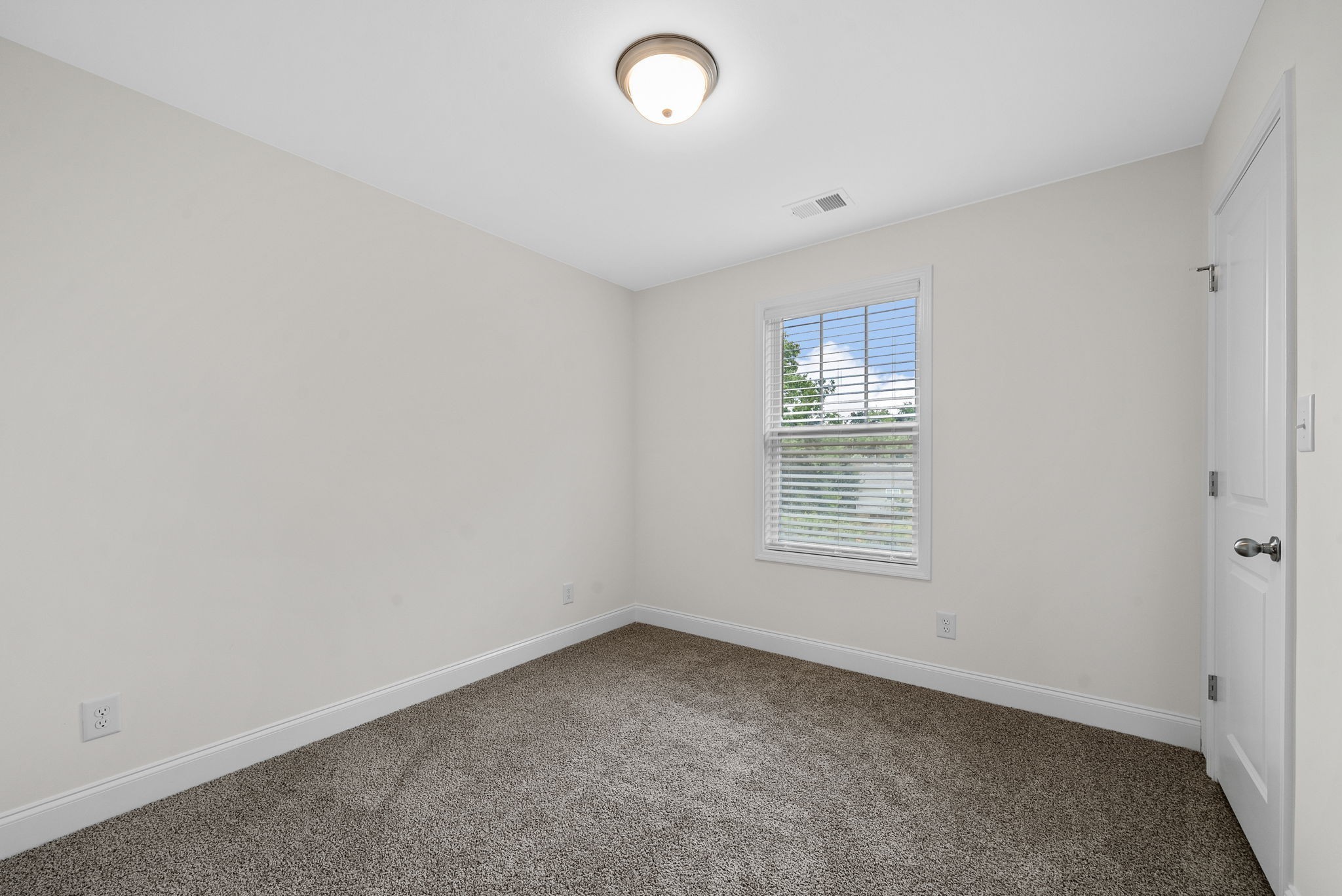 689 S Forest Brook Court Clarksville TN 37042