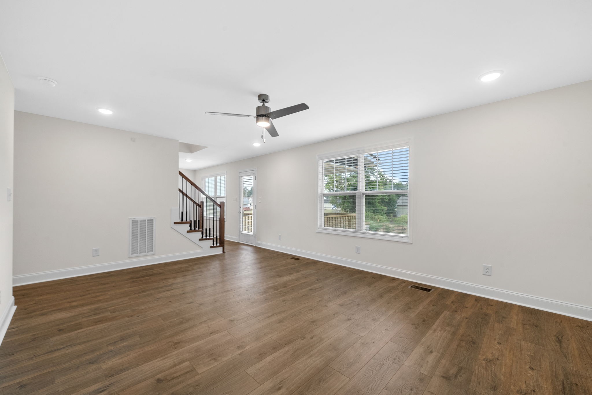 689 S Forest Brook Court Clarksville TN 37042