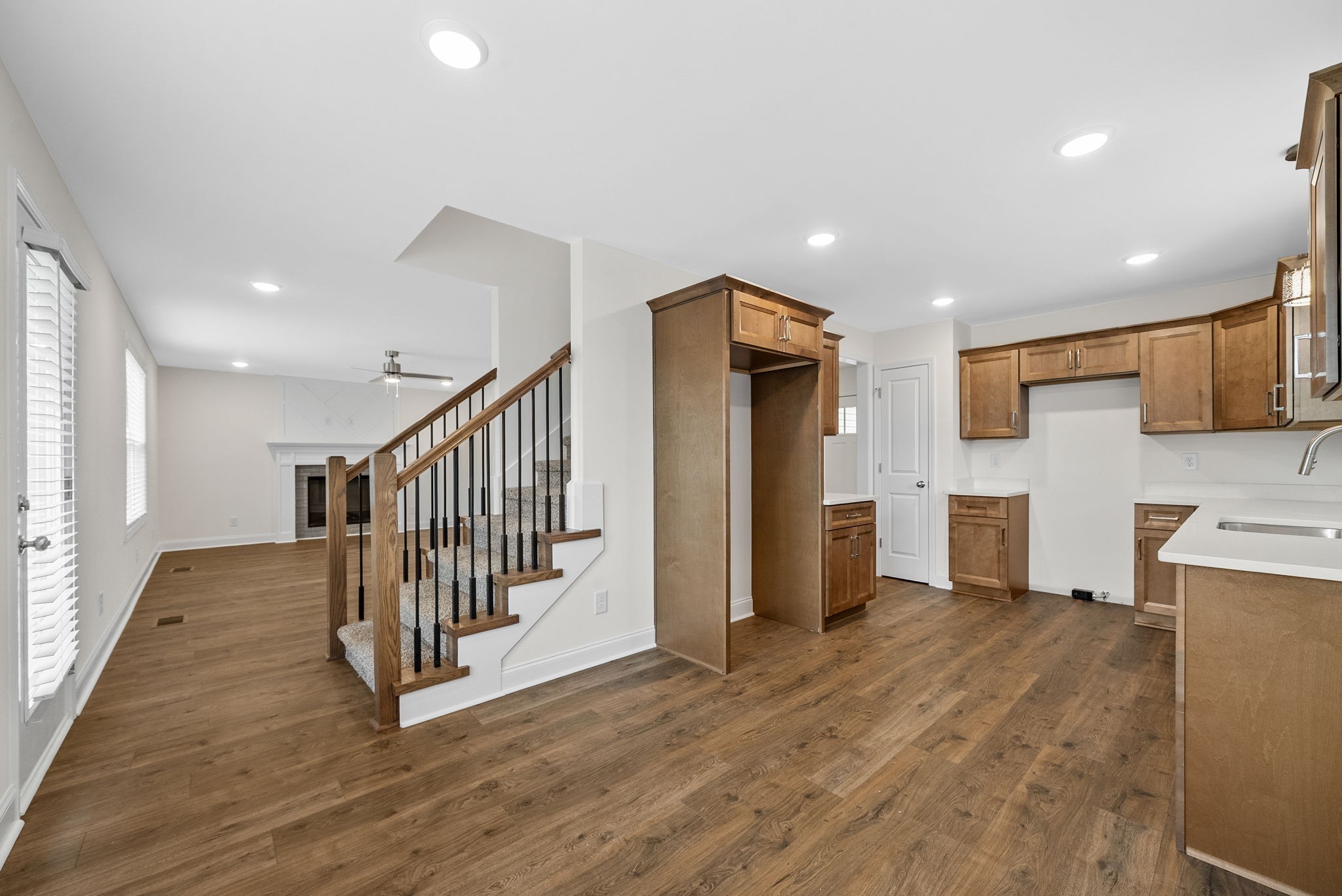 689 S Forest Brook Court Clarksville TN 37042