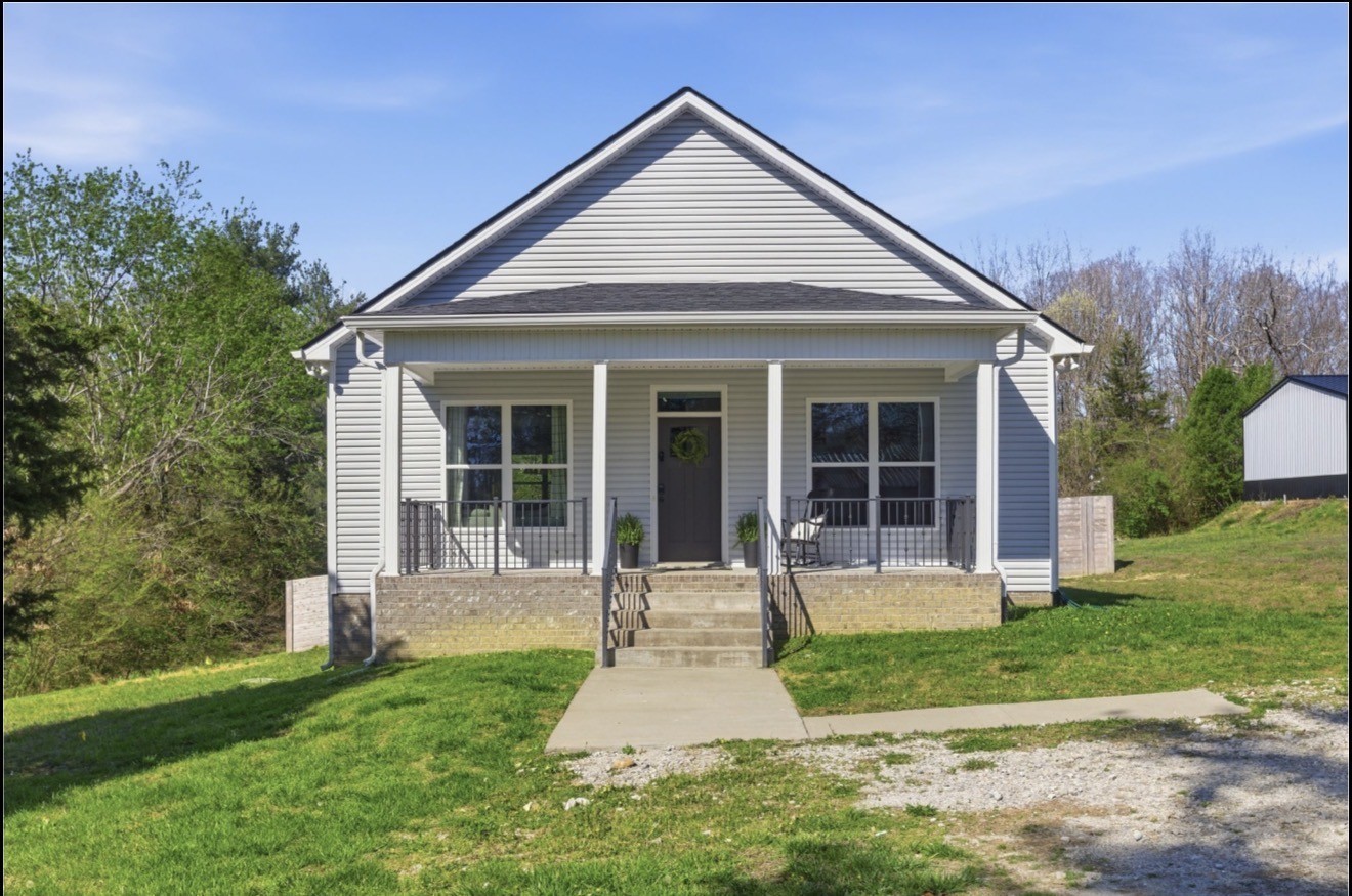 1030 Oak Drive White Bluff TN 37187