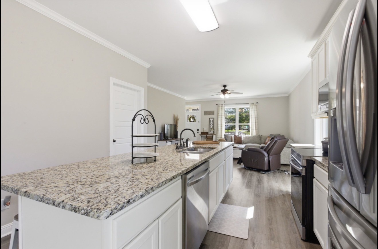 1030 Oak Drive White Bluff TN 37187