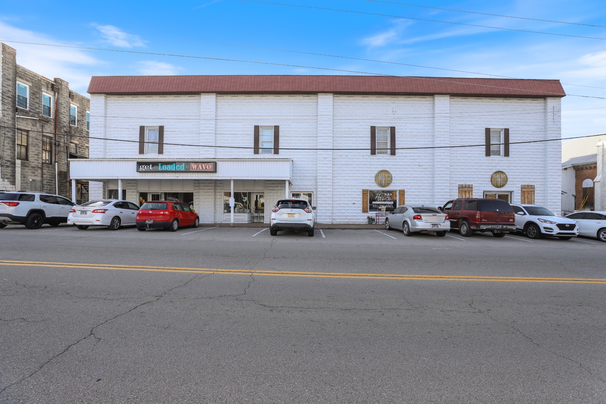 114 N Church Street Waverly TN 37185