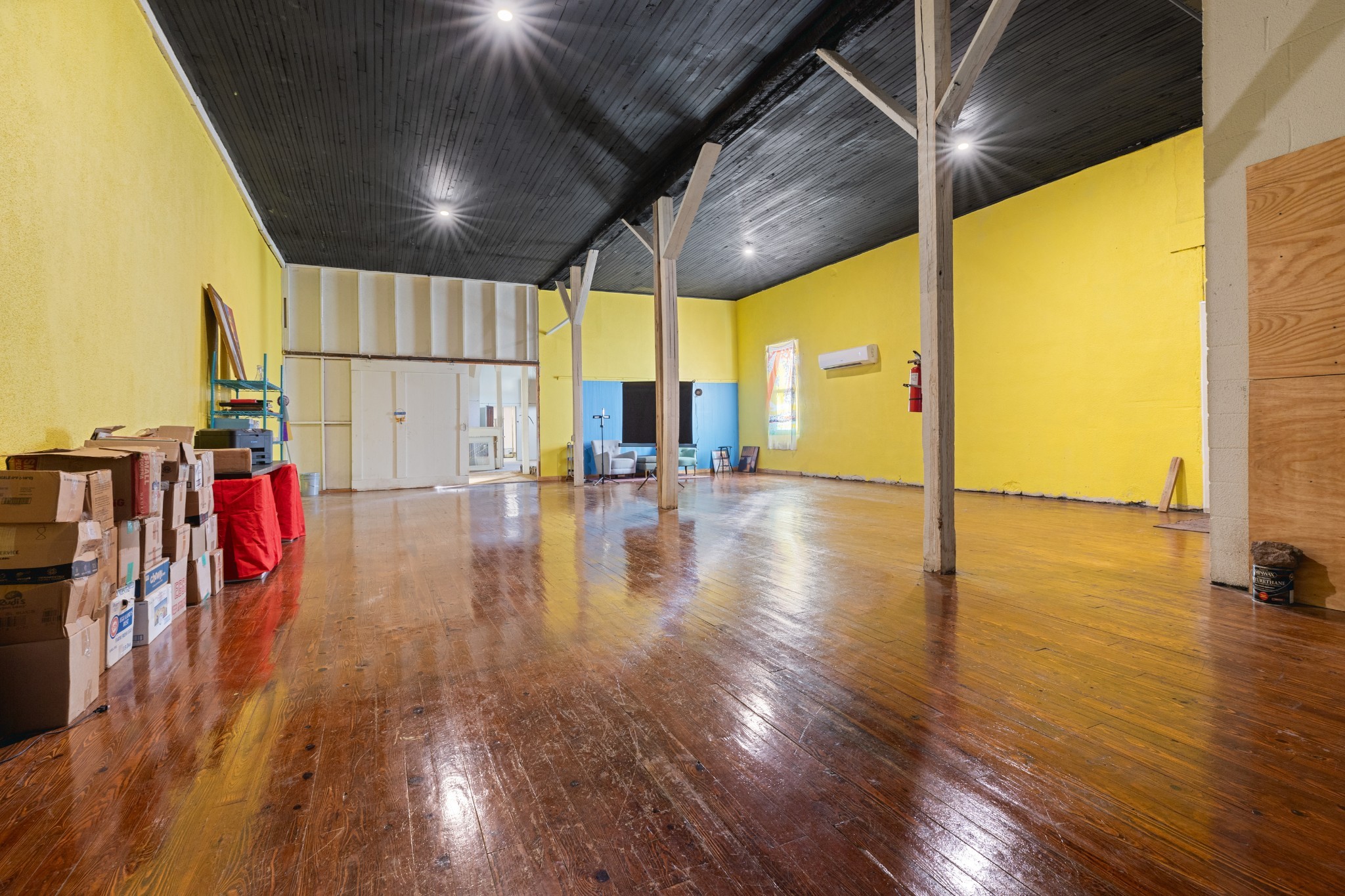 114 N Church Street Waverly TN 37185