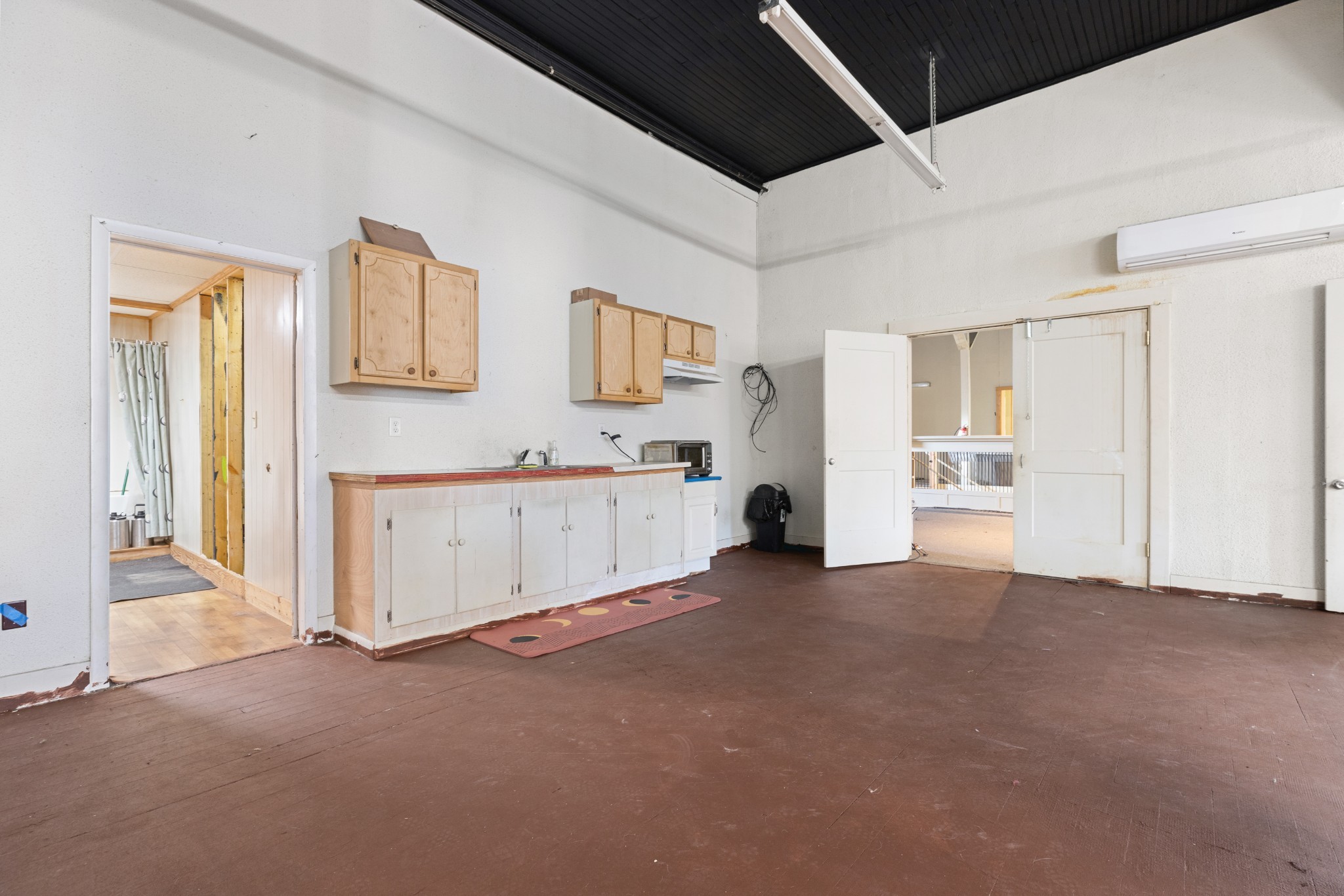 114 N Church Street Waverly TN 37185