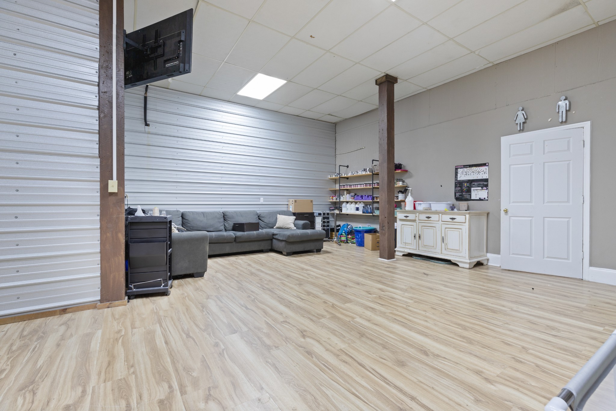 114 N Church Street Waverly TN 37185