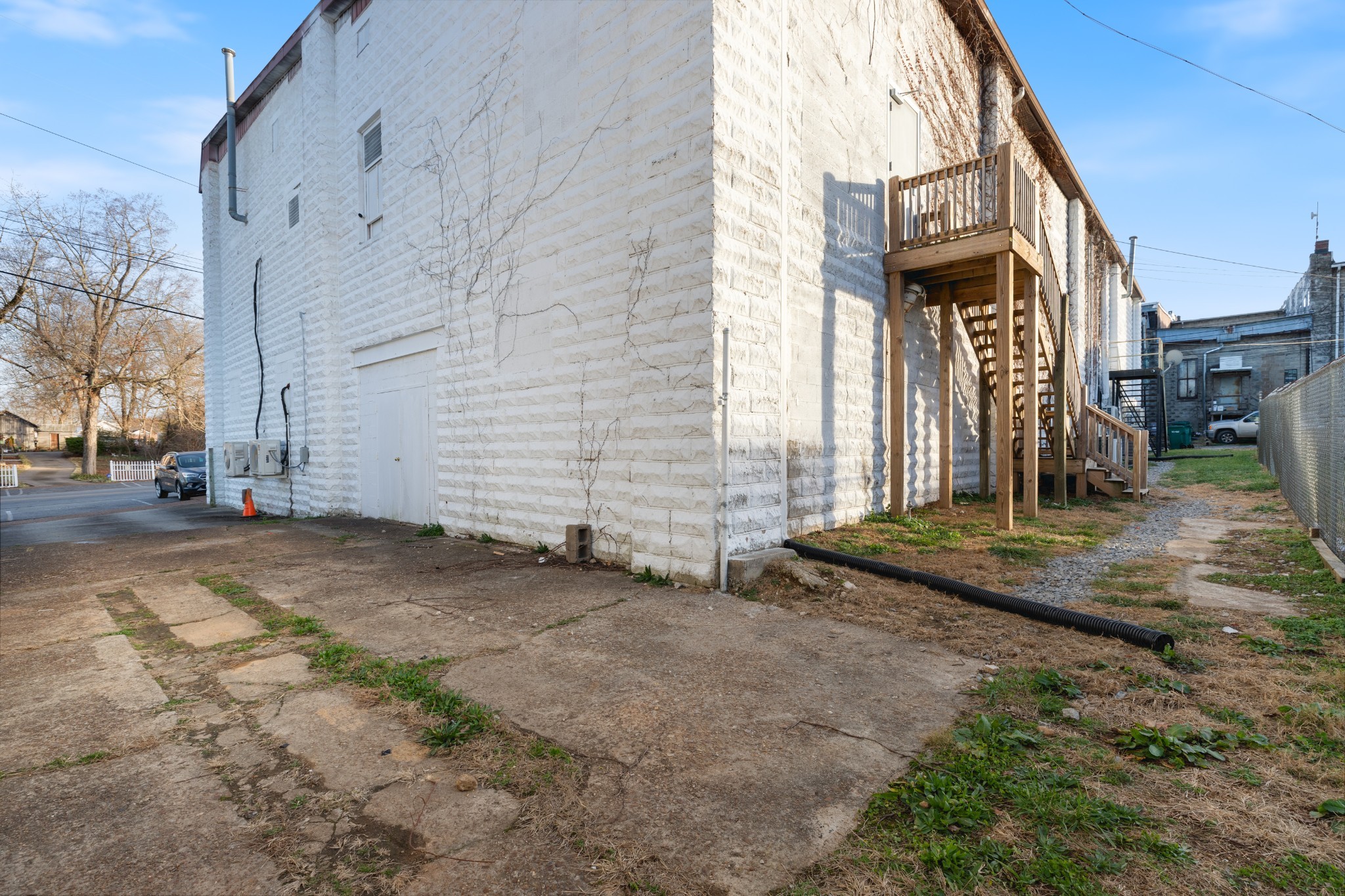 114 N Church Street Waverly TN 37185