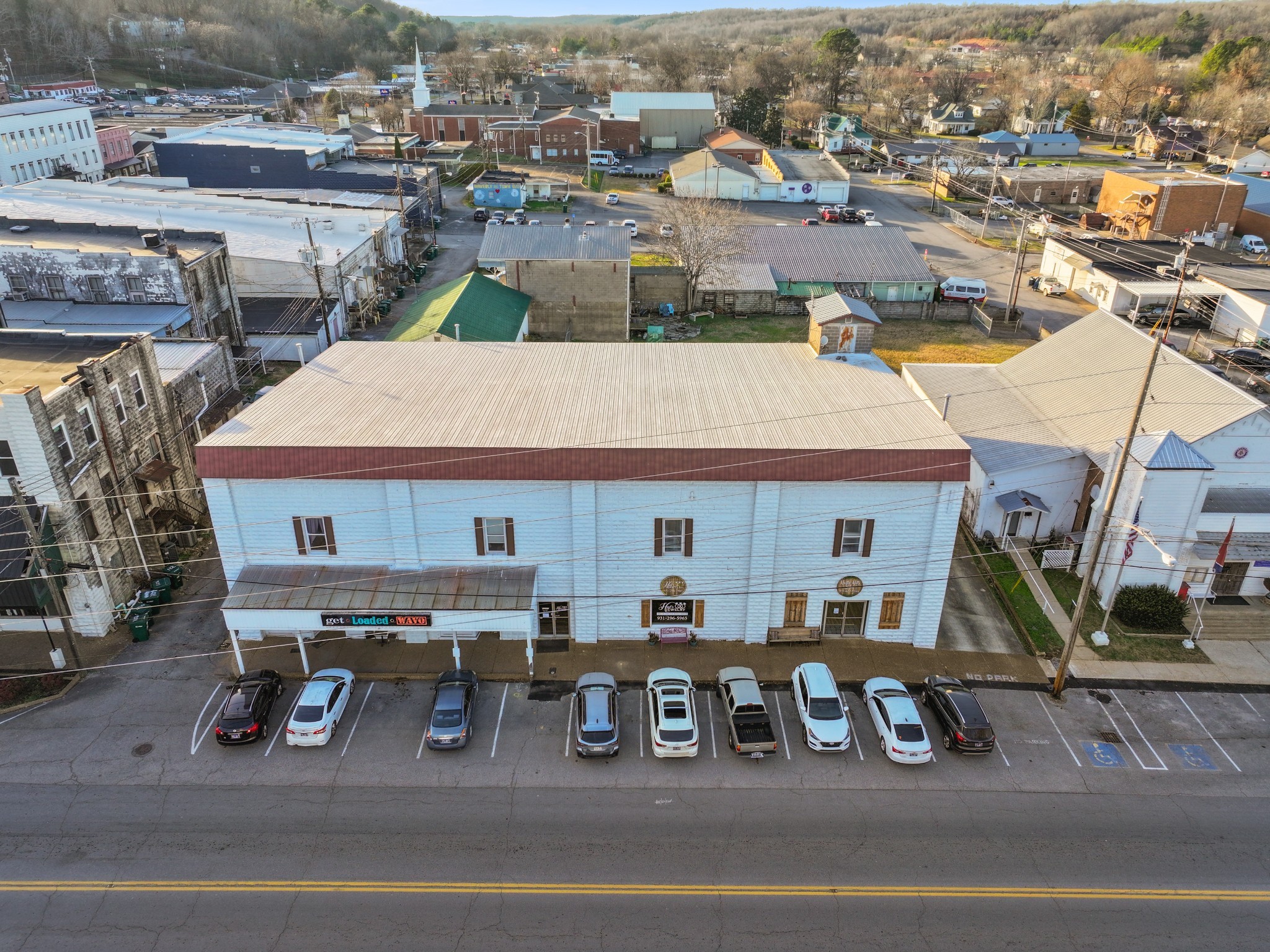 114 N Church Street Waverly TN 37185