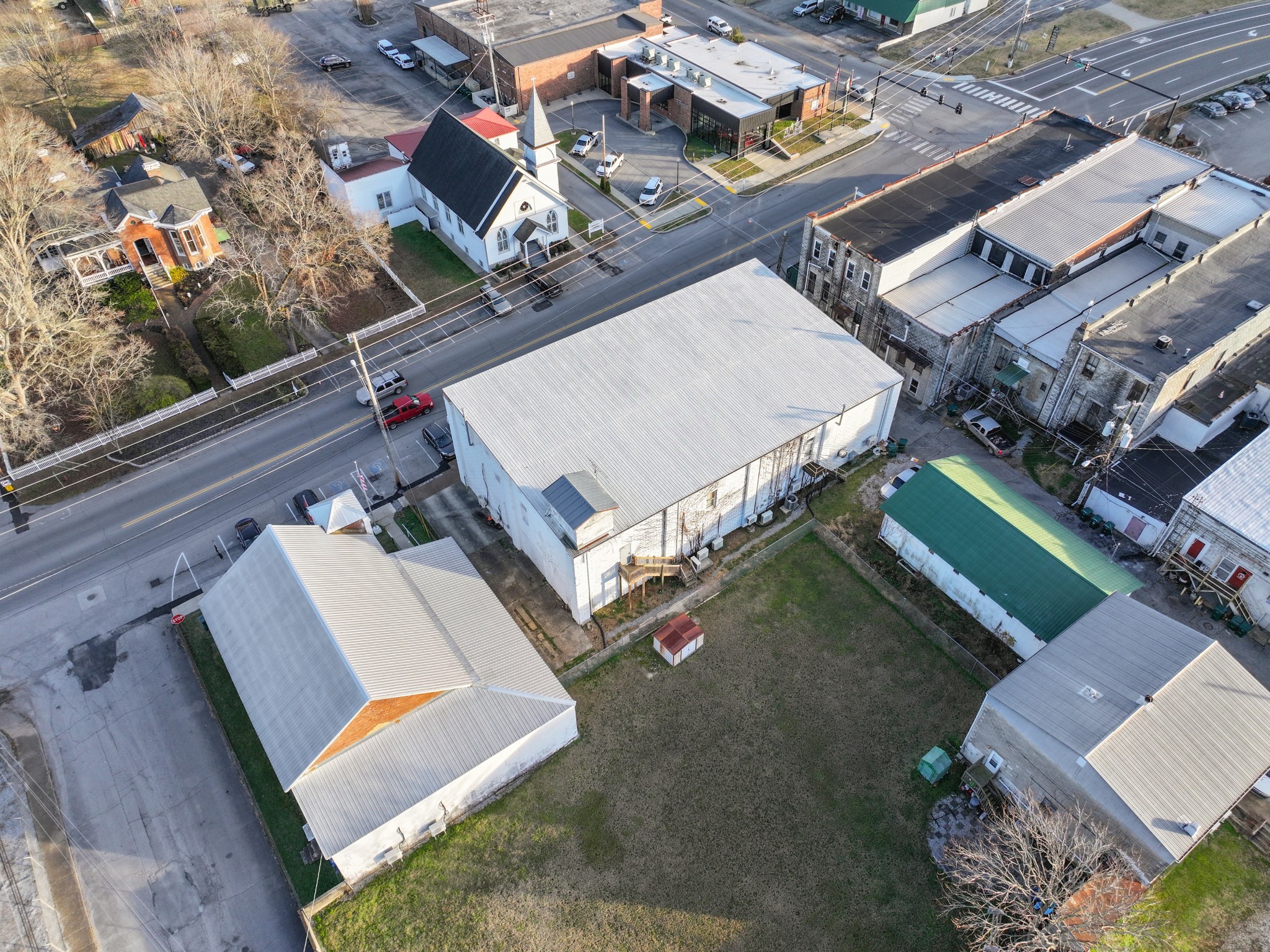 114 N Church Street Waverly TN 37185