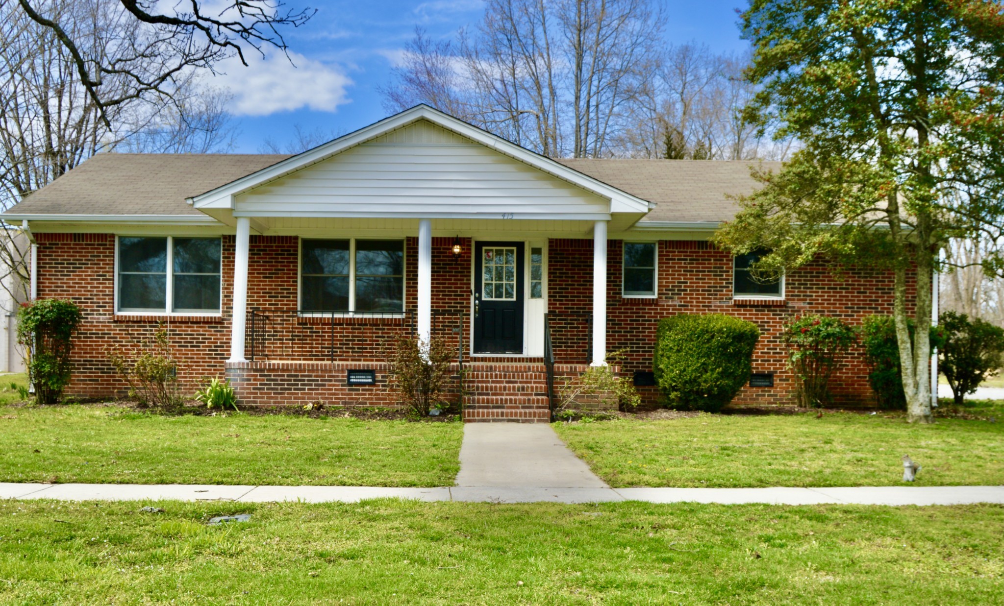 415 E Grundy Street Tullahoma TN 37388