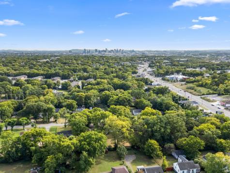 2707 Brunswick Drive Nashville TN 37207