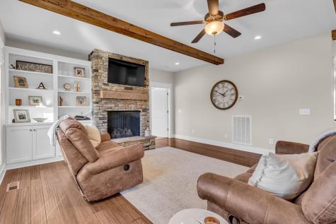 5574 Dowlen Road Cedar Hill TN 37032