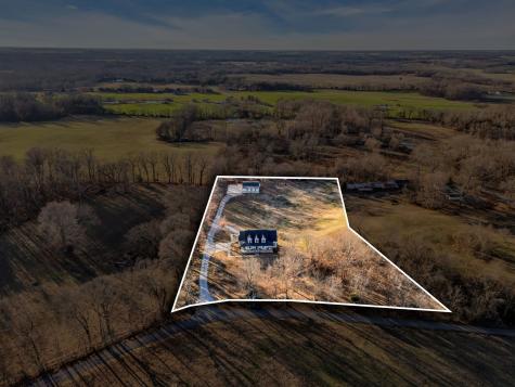 5574 Dowlen Road Cedar Hill TN 37032