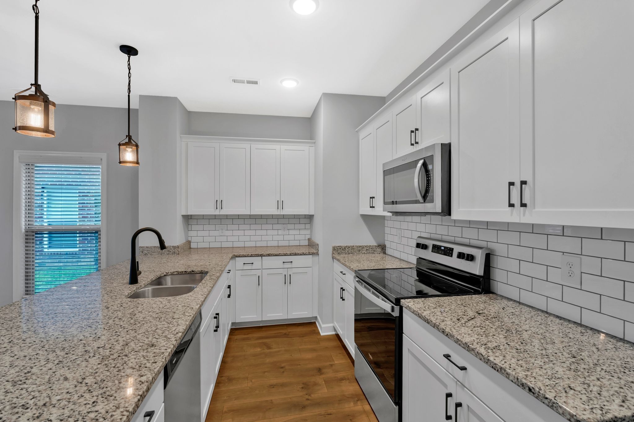 1038 Emery Bay Circle Hendersonville TN 37075