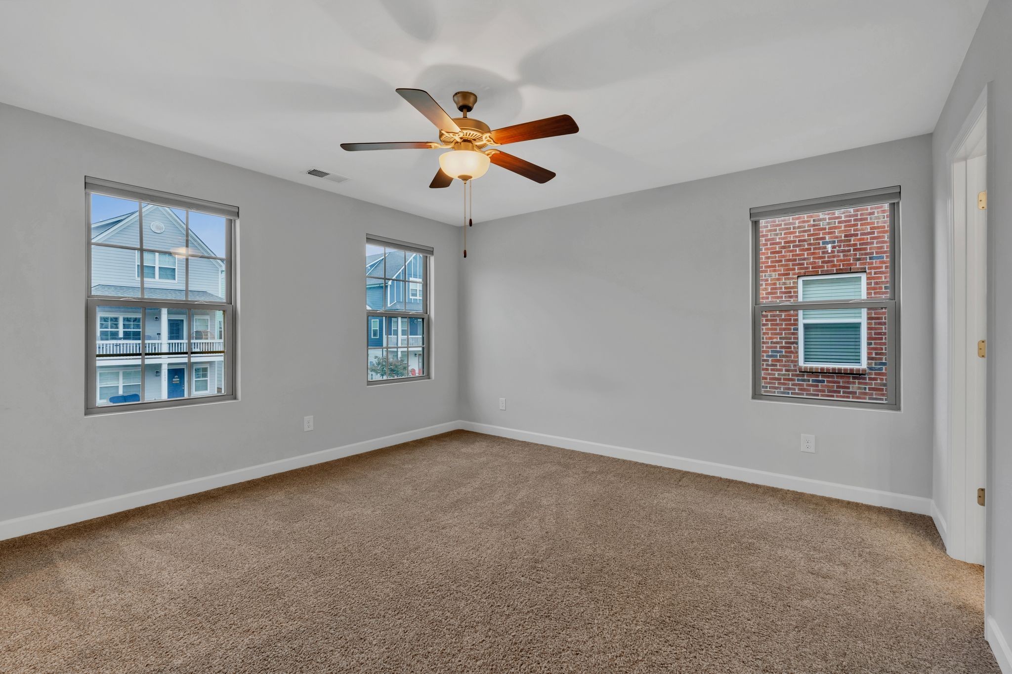 1038 Emery Bay Circle Hendersonville TN 37075