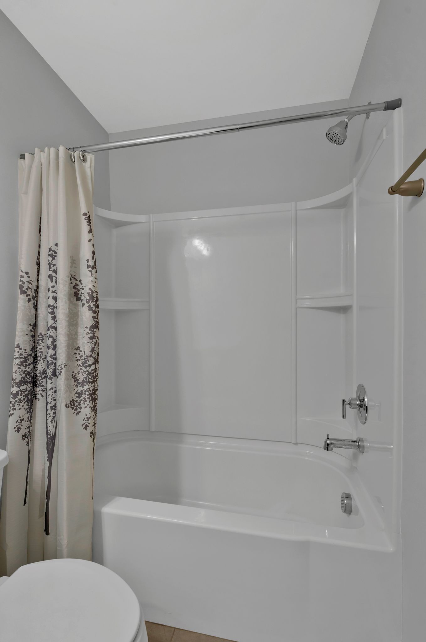 1038 Emery Bay Circle Hendersonville TN 37075