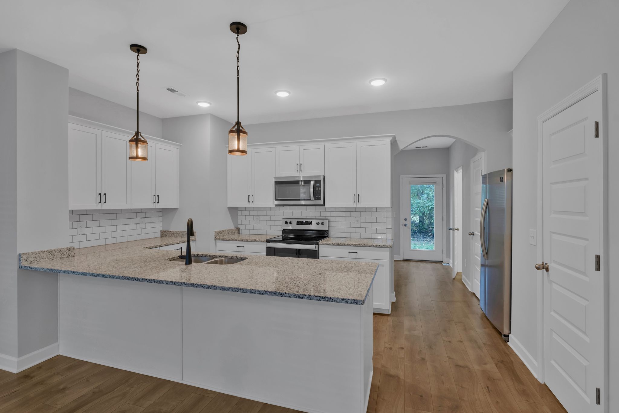 1038 Emery Bay Circle Hendersonville TN 37075