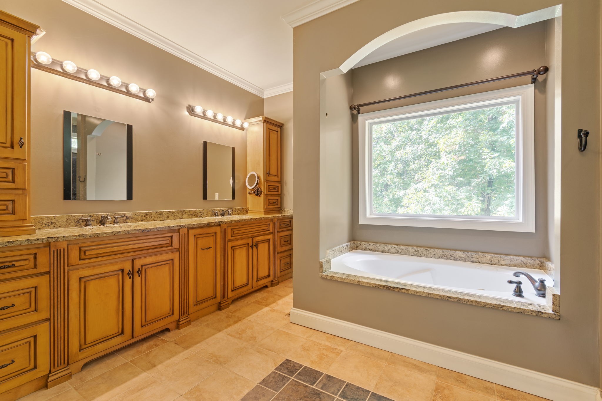 5756 Burgess Gower Road Springfield TN 37172