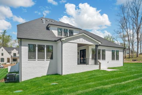 7408 Leelee Franklin TN 37064