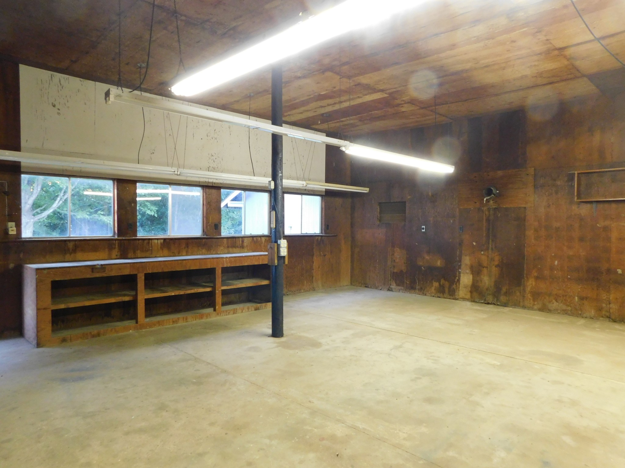 1386 Long Hollow Pike Gallatin TN 37066