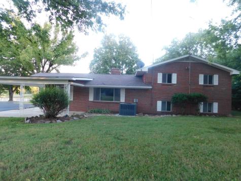 1386 Long Hollow Pike Gallatin TN 37066