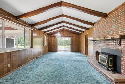 1386 Long Hollow Pike Gallatin TN 37066