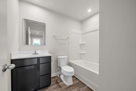 2306 Brokeshire Drive White House TN 37188