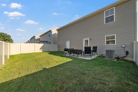 2306 Brokeshire Drive White House TN 37188
